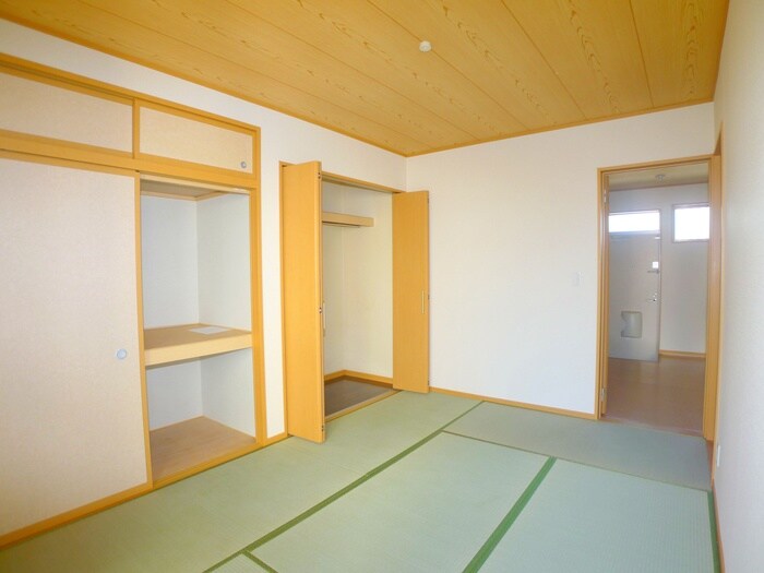 物件内観写真9　(居室)