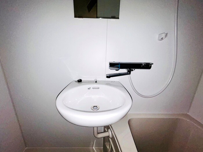 物件内観写真13　(洗面)