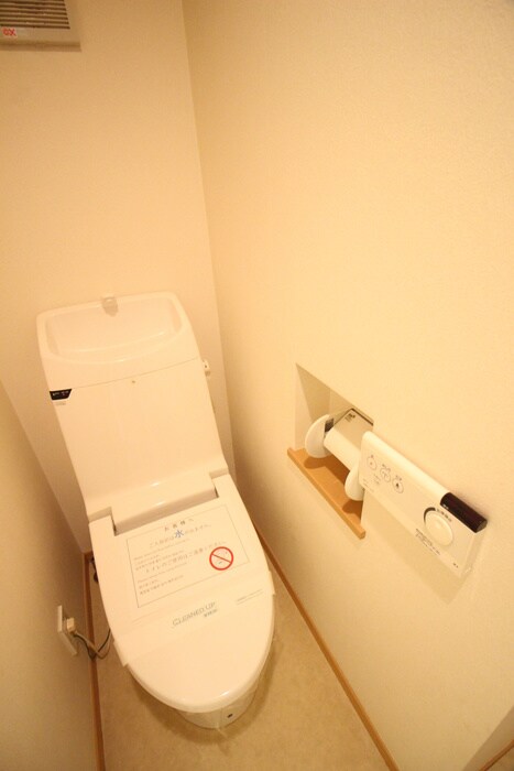 物件内観写真13　(トイレ)