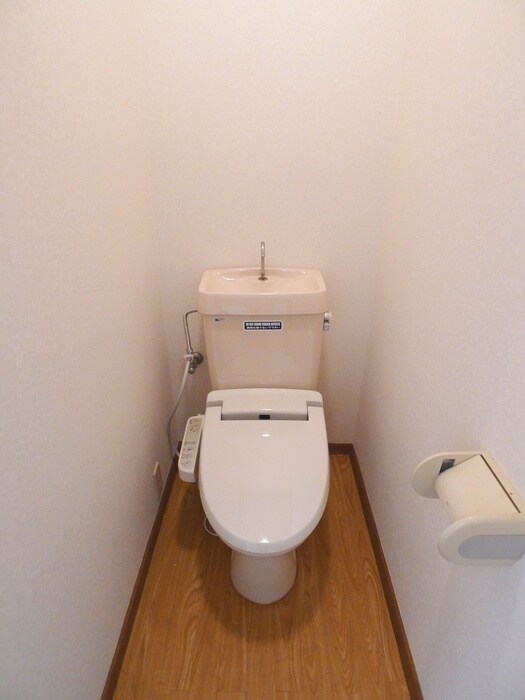 物件内観写真16　(トイレ)