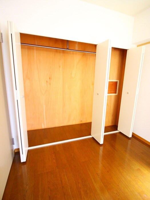 物件内観写真18　(収納)