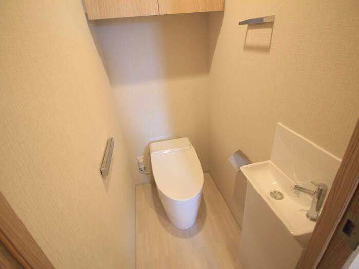 物件内観写真17　(トイレ)