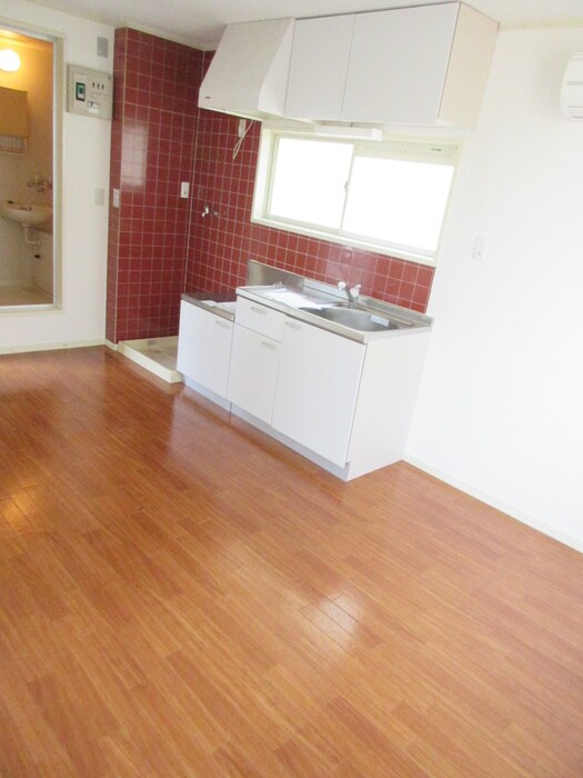 物件内観写真10　(内観写真)