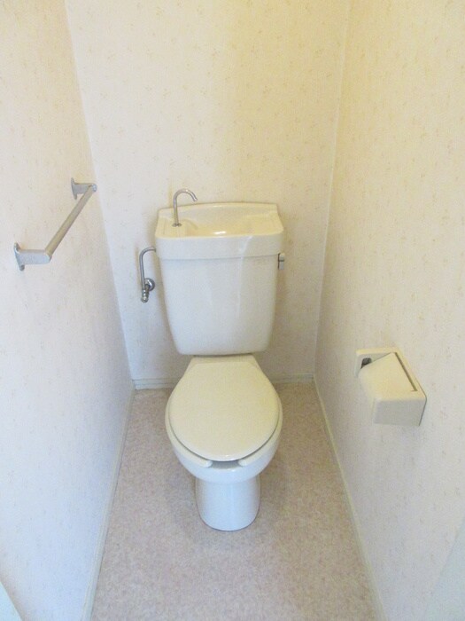 物件内観写真16　(トイレ)