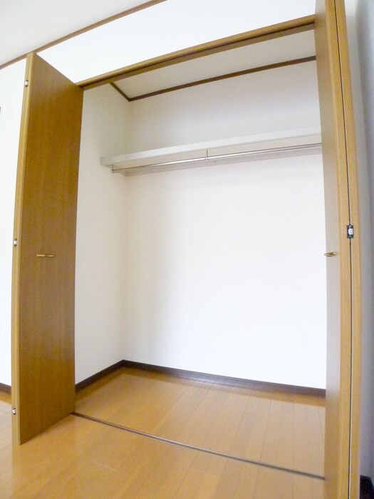 物件内観写真10　(収納)