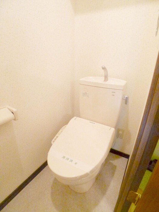 物件内観写真15　(トイレ)