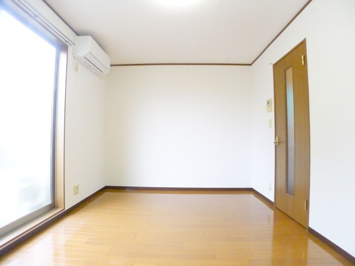 物件内観写真16　(居室)