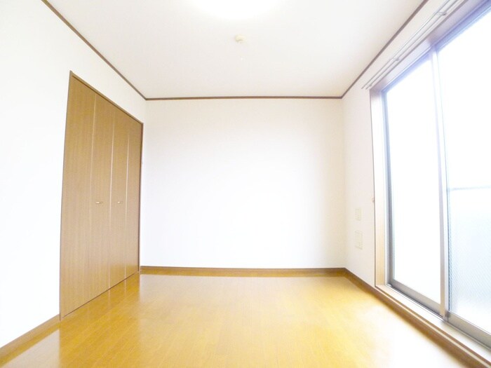 物件内観写真17　(居室)