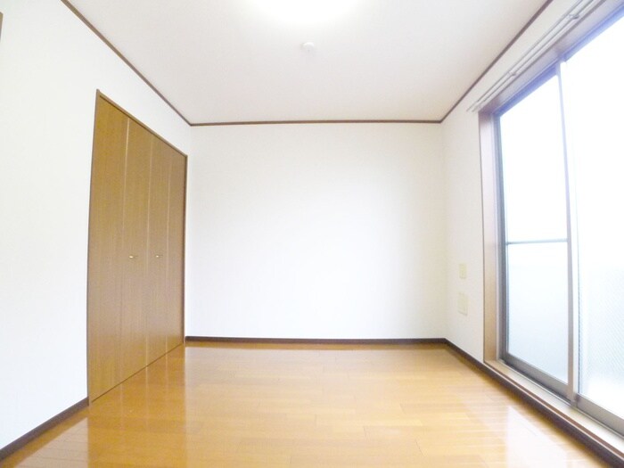 物件内観写真17　(居室)