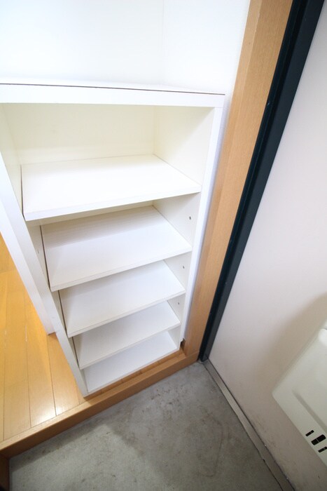 物件内観写真11　(靴箱)