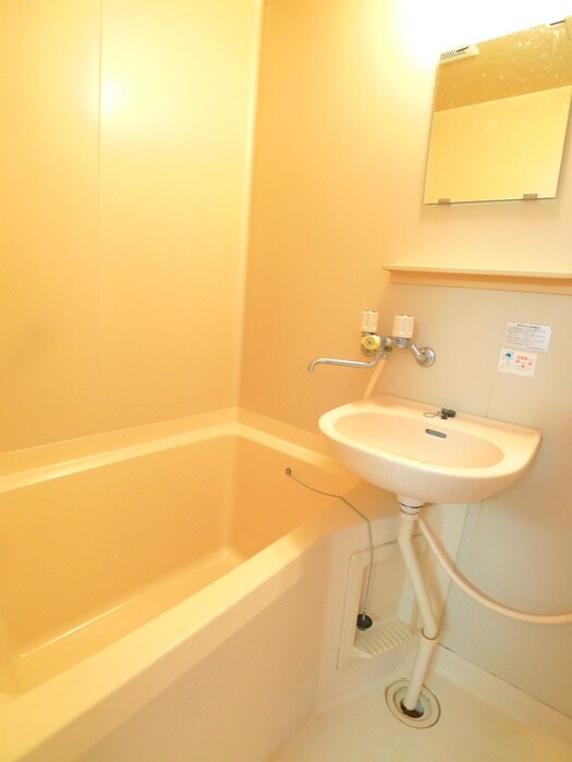 物件内観写真12　(バス／シャワールーム等)