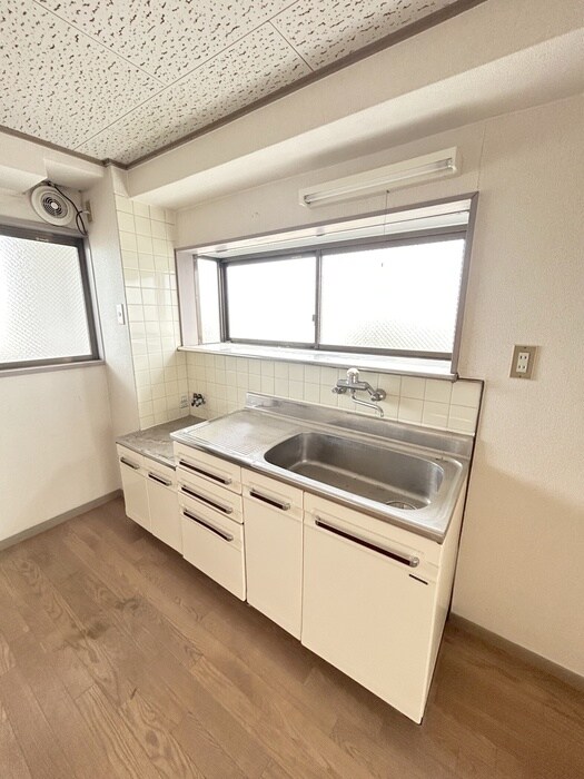 物件内観写真7　(キッチン)