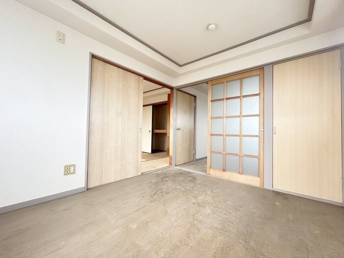 物件内観写真8　(居室)