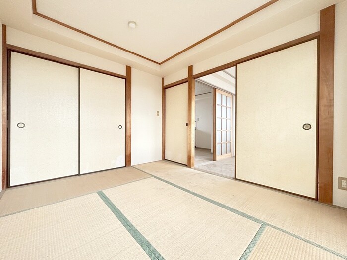 物件内観写真18　(居室)