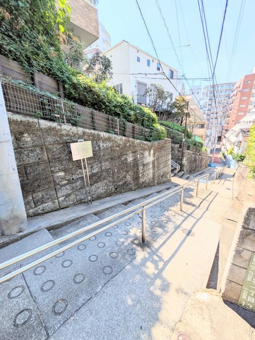 物件外観写真6　(周辺環境)