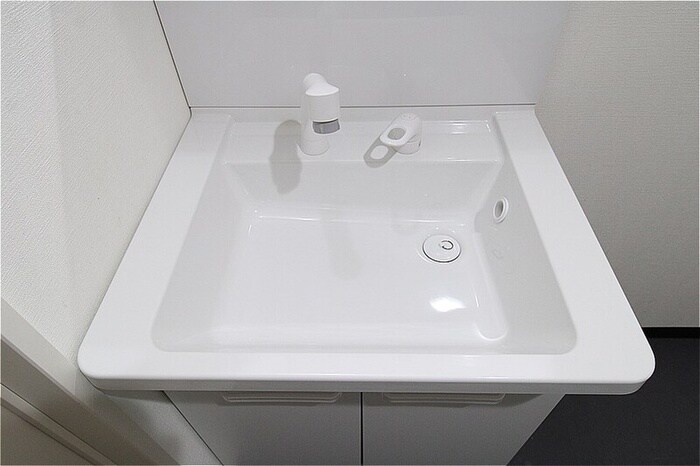 物件内観写真11　(洗面)