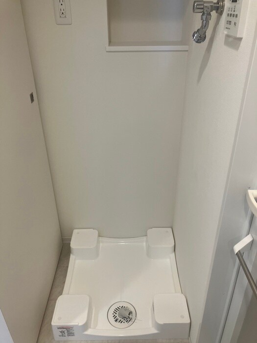 物件内観写真19　(洗濯機置場)