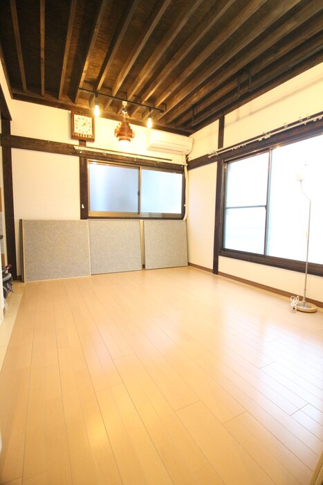 物件内観写真10　(居室)