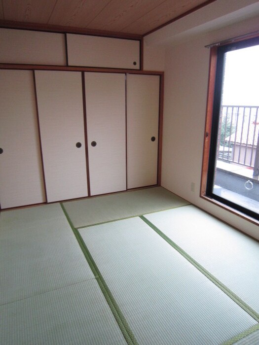 物件内観写真15　(居室)