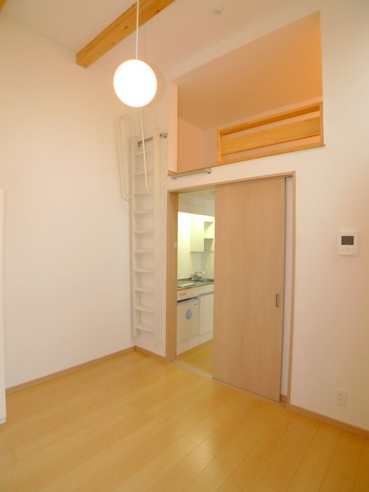 物件内観写真5　(居室)