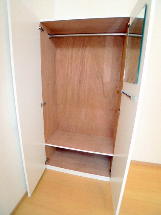 物件内観写真9　(収納)