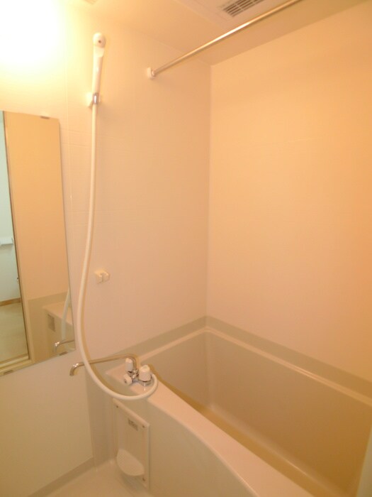 物件内観写真12　(バス／シャワールーム等)