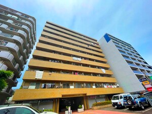 ダイアパレス根岸（２０２）外観写真