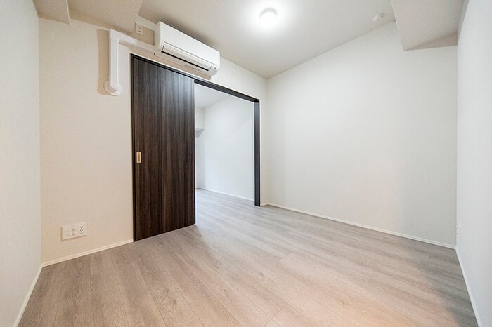 物件内観写真22　(居室)