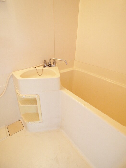 物件内観写真8　(バス／シャワールーム等)