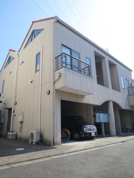 物件外観写真3　(外観写真)