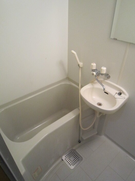 物件内観写真8　(バス／シャワールーム等)