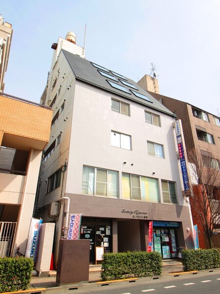 ｾﾝﾁｭﾘｰ境南（302）外観写真