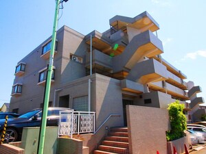 メルグリ－ン中川外観写真