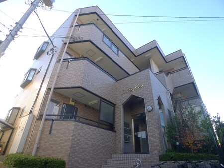 ブリリアンス外観写真