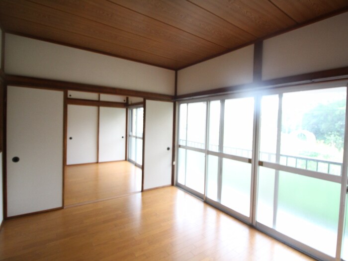 物件内観写真5　(居室)