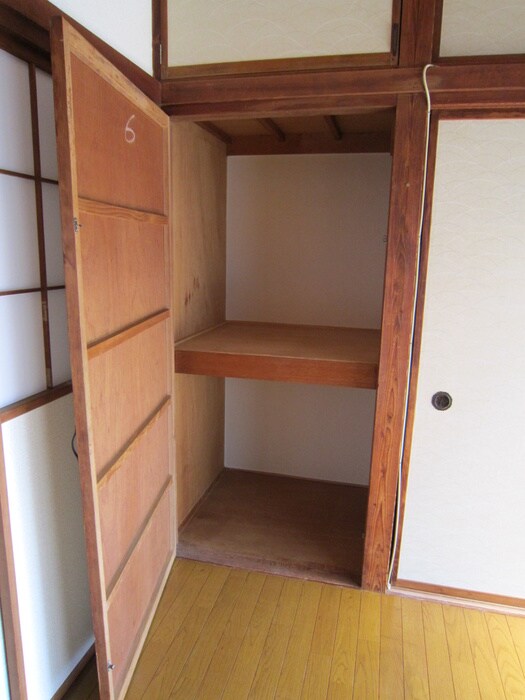 物件内観写真14　(収納)