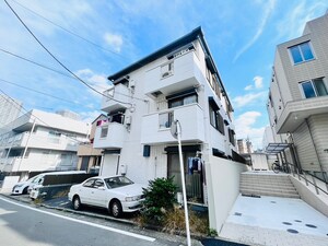 ネオポリストキワⅢ外観写真
