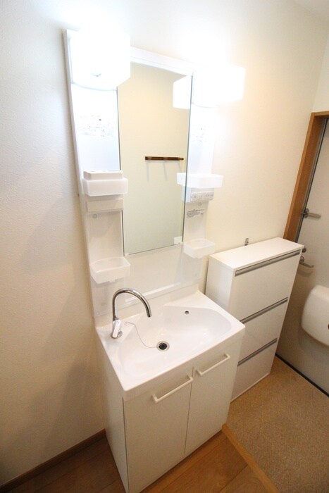 物件内観写真13　(洗面)