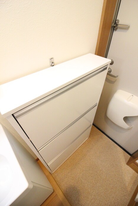物件内観写真18　(靴箱)