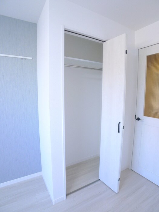 物件内観写真16　(収納)