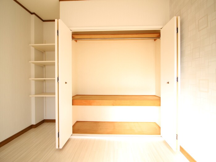 物件内観写真9　(収納)