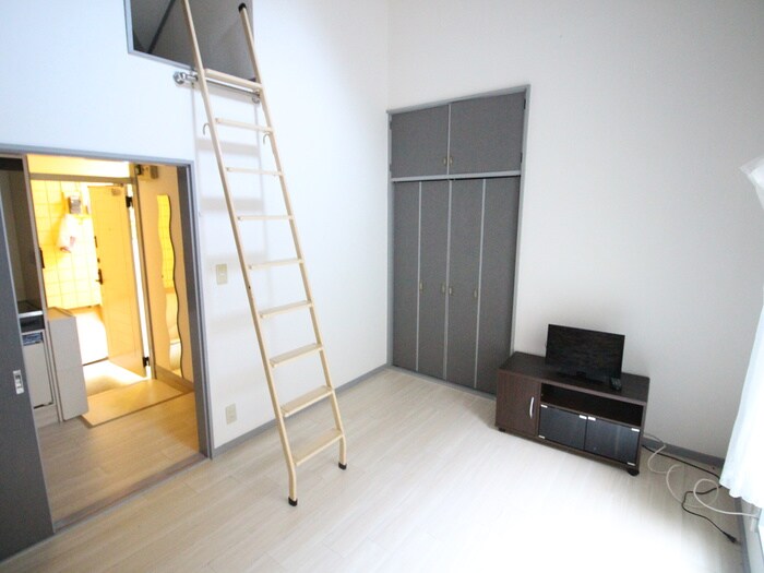 物件内観写真8　(居室)