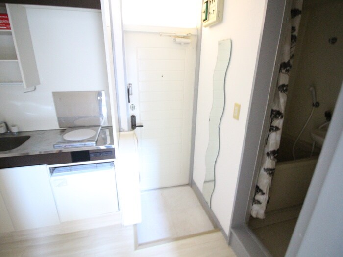 物件内観写真20　(玄関)