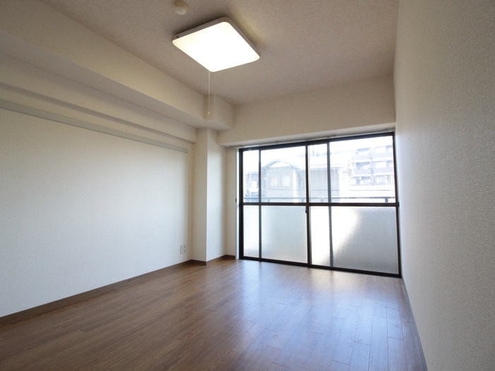 物件内観写真7　(居室)