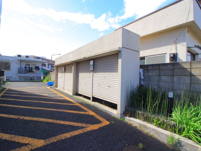 物件外観写真6　(建物設備)