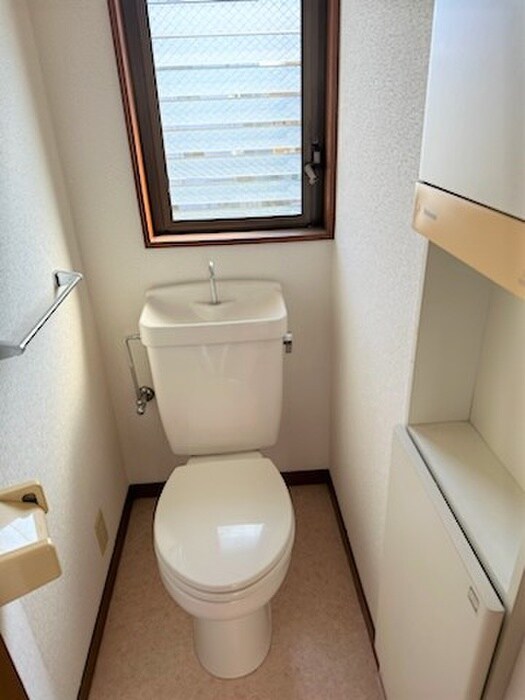 物件内観写真10　(トイレ)