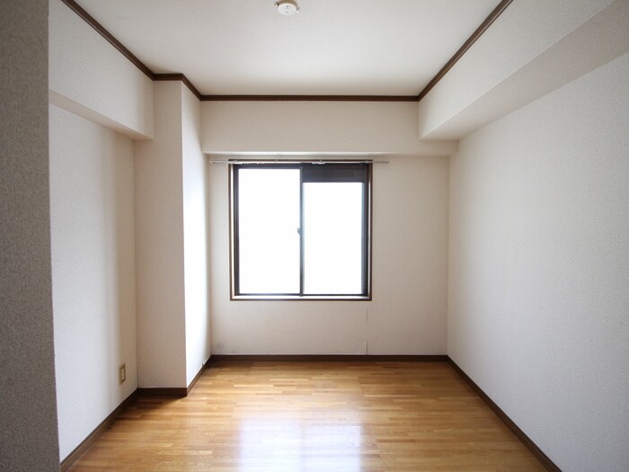 物件内観写真18　(居室)