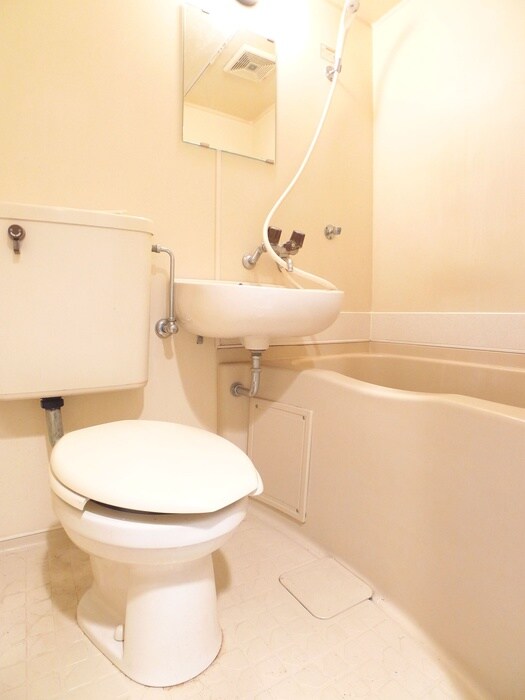 物件内観写真12　(バス／シャワールーム等)