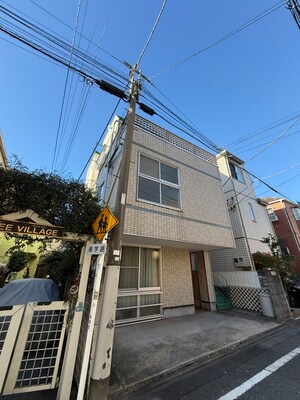 ヴァロリス外観写真
