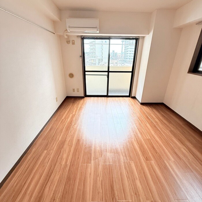 物件内観写真4　(居室)